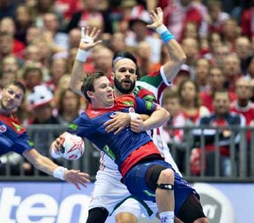 Adrian Sipos of Hungary stops Sander Sagosen of Norway during the men s IHF Handball World Championship WM Weltmeisterschaft Main Round Group 2 match between Norway and Hungary in Herning, Denmark, Wednesday, Jan. 23, 2019.. , Herning Jylland Denmark Copyright: HenningxBagger HenningxBaggerx COP104 spdk20190123-184826-L