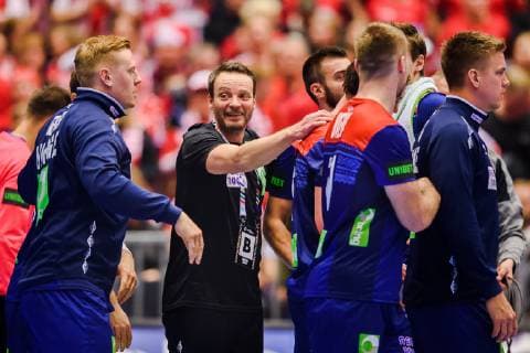 190123 Christian Berge, head coach, of Norway celebrates after the IHF World Handball Championship match between Norway and Hungary on January 23, 2019 in Herning. Photo: Petter Arvidson BILDBYRN kod PA 92212 Copyright: PETTERxARVIDSON BB190123PA039