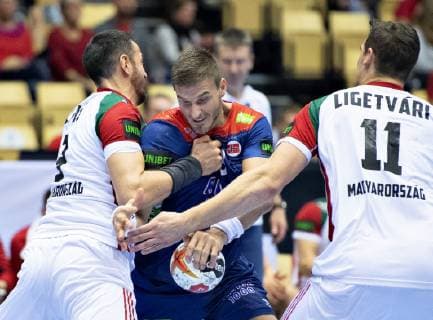 Bjarte Myrhol of Norway is stopped during the men s IHF Handball World Championship WM Weltmeisterschaft Main Round Group 2 match between Norway and Hungary in Herning, Denmark, Wednesday, Jan. 23, 2019.. , Herning Jylland Denmark Copyright: HenningxBagger HenningxBaggerx COP104 spdk20190123-193610-L