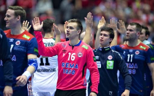 The players of Norway celebrate their victory in the men s IHF Handball World Championship WM Weltmeisterschaft Main Round Group 2 match between Norway and Hungary in Herning, Denmark, Wednesday, Jan. 23, 2019.. , Herning Jylland Denmark Copyright: HenningxBagger HenningxBaggerx COP104 spdk20190123-193826-L