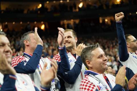 GER, IHF WM 2019, Frankreich (FRA) vs Kroatien (CRO) 23.01.2019, Lanxess Arena,Koeln, GER, IHF WM 2019, Frankreich (FRA) vs Kroatien (CRO) im Bild picture shows: die Kroaten freuen sich ueber den Sieg