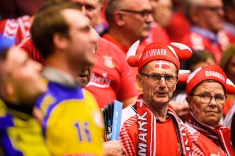 190123 Supporters of Sweden and of Denmark ahead of the IHF World Handball Championship match between Denmark and Sweden on January 23, 2019 in Herning. Photo: Petter Arvidson BILDBYRN kod PA 92213 Copyright: PETTERxARVIDSON BB190123PA053