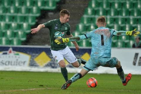 Robert Beric (saint etienne) vs Alex Runarsson (dijon) FOOTBALL : Saint Etienne vs Dijon - 16e de Finale de Coupe de France - 23 01 2019 FredericChambert Panoramic 