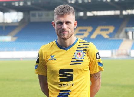 Leandro Putaro Eintracht Braunschweig(