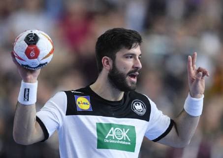 Tim Suton (8 GER) Hauptrunde: Deutschland - Spanien in Koeln, Deutschland am 23.01.2019. IHF - Handball Weltmeisterschaft der Maenner in Deutschland und Daenemark 2019,