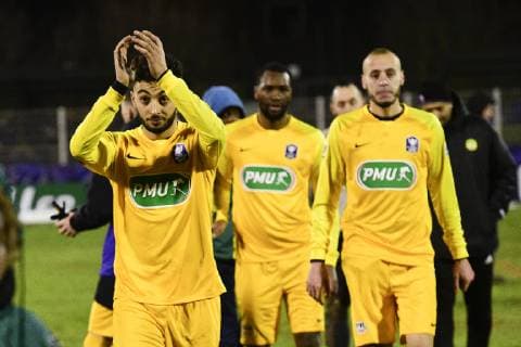 Deception des joueurs de Viry Chatillon en fin de match FOOTBALL : Viry Chatillon vs Caen - 1 16e Finale Coupe de France - 23 01 2019 JBAutissier Panoramic 