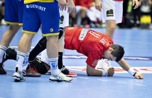 Rasmus Lauge of Denmark in difficulties during the men s IHF Handball World Championship WM Weltmeisterschaft Main Round Group 2 match between Denmark and Sweden in Herning, Denmark, Wednesday, Jan. 23, 2019.. , Herning Jylland Denmark Copyright: HenningxBagger HenningxBaggerx COP105 spdk20190123-212022-L