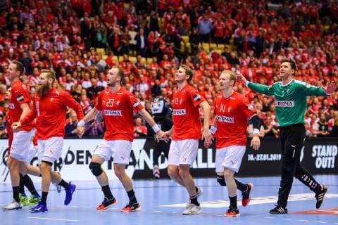 190123 Players of Denmark celebrates after the IHF World Handball Championship match between Denmark and Sweden on January 23, 2019 in Herning. Photo: Petter Arvidson BILDBYRN kod PA 92213 Copyright: PETTERxARVIDSON BB190123PA124