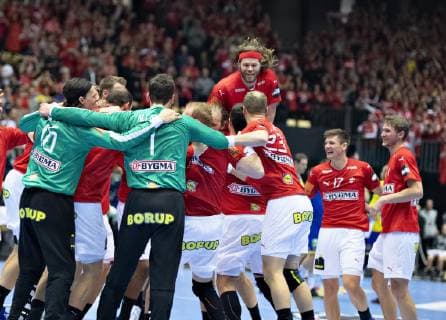 Denmark celebrates the victory in the men s IHF Handball World Championship WM Weltmeisterschaft Main Round Group 2 match between Denmark and Sweden in Herning, Denmark, Wednesday, Jan. 23, 2019.. , Herning Jylland Denmark Copyright: HenningxBagger HenningxBaggerx COP105 spdk20190123-220303-L