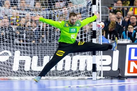 Torhueter Andreas Wolff (Nr. 33, Deutschland) kann einen Wurf nicht parieren. Deutschland vs. Spanien, Hauptrunde, Handball, IHF Handball Weltmeisterschaft, 23.01.19 Koeln Nordrhein-Westfalen Germany Lanxess-Arena Copyright: xAgentur54Gradx xFelixxKoenigx