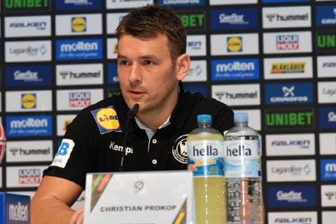 GER, IHF WM 2019, Deutschland (GER) vs Spanien (ESP) 23.01.2019, Lanxess Arena,Koeln, GER, IHF WM 2019, Deutschland (GER) vs Spanien (ESP), im Bild picture shows: Pressekonferenz (PK) nach dem Spiel, nach Ende des Spiels Christian Prokop Headcoach Trainer (GER).