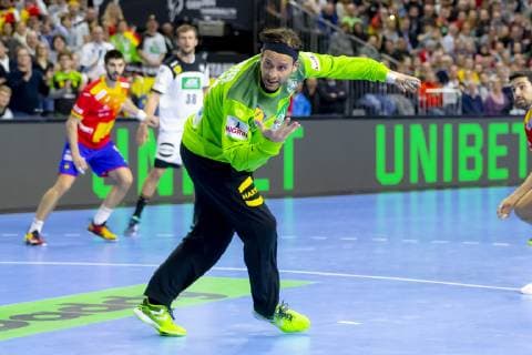 Torhueter Silvio Heinevetter (Nr. 12, Deutschland) ist niedergeschlagen deprimiert enttaeuscht. Deutschland vs. Spanien, Hauptrunde, Handball, IHF Handball Weltmeisterschaft, 23.01.19 Koeln Nordrhein-Westfalen Germany Lanxess-Arena Copyright: xAgentur54Gradx xFelixxKoenigx