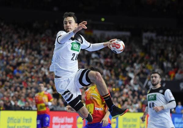 Patrick Groetzki (24 GER) in Aktion. Hauptrunde: Deutschland - Spanien in Koeln, Deutschland am 23.01.2019. IHF - Handball Weltmeisterschaft der Maenner in Deutschland und Daenemark 2019,