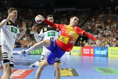 Angel Fernandez (Spanien 6), Finn Lemke (Deutschland 6), Deutschland-Spanien, Handball-WM 2019 Koeln