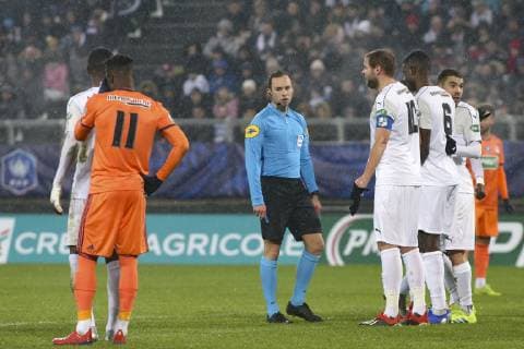 Jerome Brisard (arbitre principal) FOOTBALL : Amiens SC Vs Olympique Lyonnais - Coupe de France - 1 16eme finale - 24 01 2019 MichaelBaucher Panoramic 