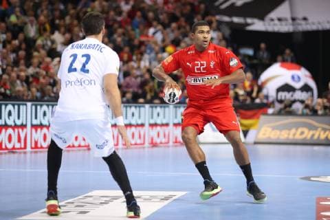 26th Mens Handball World Championship WM Weltmeisterschaft Daenemark vs Frankreich, 25.01.19 Mads Mensah (Daenemark, 22) gegen Luka Karabatic (Frankreich, 22)