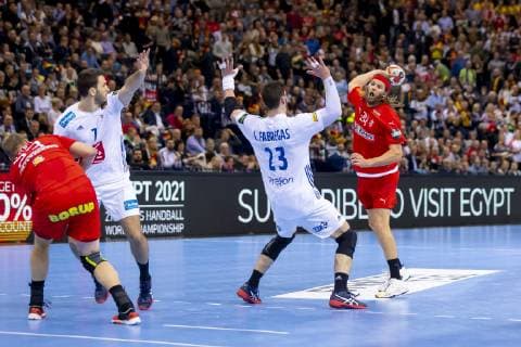 Mikkel Hansen (Nr. 24, Daenemark) und Henrik Toft Hansen (Nr. 23, Daenemark) gegen Romain Lagarde (Nr. 7, Frankreich) und Ludovic Fabregas (Nr. 23, Frankreich). Daenemark vs. Frankreich, Halbfinale, Handball, IHF Handball Weltmeisterschaft, 25.01.19 Hamburg Hamburg Germany Barclaycard-Arena Copyright: xAgentur54Gradx xFelixxKoenigx