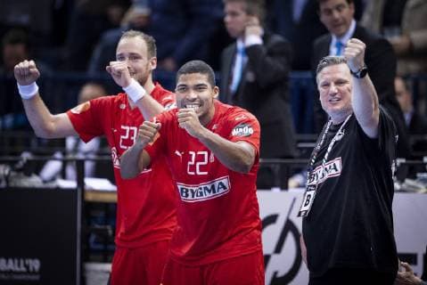 Mads Mensah, Henrik Toft Hansen and Head coach Nikolaj Jacobsen of Denmark after the men s IHF Handball World Championship WM Weltmeisterschaft semifinal between Denmark-France in Hamburg , Germany, on Friday, Jan. 25, 2019.. , Hamburg Denmark Copyright: Scanpix LiselottexSabroex COP102 spdk20190125-192624-L