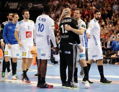 Romain Lagarde, Dika Mem, Torwart Vincent Gerard, Kentin Mahe, Nikola Karabatic enttäuscht nach Spielende Enttäuschung Handball Weltmeisterschaft WM Herren Halbfinale Saison 2018 2019 25.01.2019 Dänemark DEN vs. Frankreich FRA