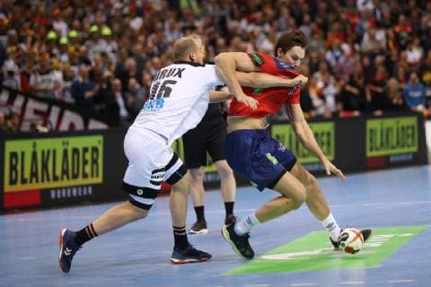 26th Mens Handball World Championship WM Weltmeisterschaft Deutschland vs Norwegen, 25.01.19 Magnus Abelvik Roed (Norwegen, 77) gegen Paul Drux (Deutschland, 95)