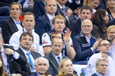 Daniel Guenther auf der Tribuene in Hamburg. Deutschland vs. Norwegen, Halbfinale, Handball, IHF Handball Weltmeisterschaft, 25.01.19 Hamburg Hamburg Germany Barclaycard-Arena Copyright: xAgentur54Gradx xFelixxKoenigx