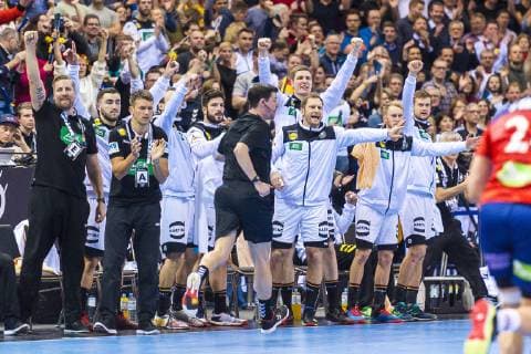 Hamburg, Deutschland 25. Januar 2019: WM 2019 Männer - Halbfinale - Deutschland vs. Norwegen die Mannschaft von Deutschland, Jubel Freude Emotion Hamburg Barclaycard Arena Deutschland