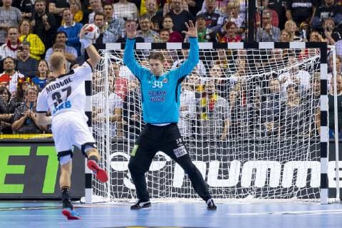 Matthias Musche (Nr. 37, Deutschland) beim Siebenmeterversuch gegen Torbjorn Bergerud (Nr. 30, Norwegen). Deutschland vs. Norwegen, Halbfinale, Handball, IHF Handball Weltmeisterschaft, 25.01.19 Hamburg Hamburg Germany Barclaycard-Arena Copyright: xAgentur54Gradx xFelixxKoenigx