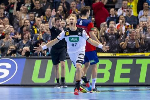 Matthias Musche (Nr. 37, Deutschland) freut sich ueber ein Tor. Deutschland vs. Norwegen, Halbfinale, Handball, IHF Handball Weltmeisterschaft, 25.01.19 Hamburg Hamburg Germany Barclaycard-Arena Copyright: xAgentur54Gradx xFelixxKoenigx