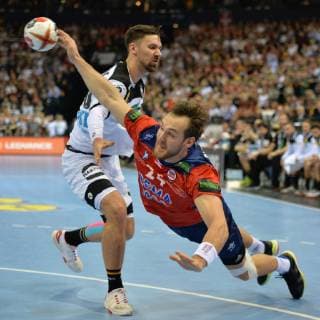 Handball, Herren, Weltmeisterschaft 2019 in Deutschland und Dänemark, 2. Halbfinale, Deutschland - Norwegen, Fabian Wiede (Nr. 10, Deutschland), Christian O Sullivan (Nr. 24, Norwegen), 25.01.19, Copyright: xMichaelxHundtx xMatthiasxKochx
