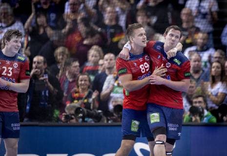 Sander Sagosen, Espen Lie Hansen and Goeran Johannessen of Norway after the men s IHF Handball World Championship WM Weltmeisterschaft semifinal between Germany-Norway in Hamburg , Germany, on Friday, Jan. 25, 2019.. , Hamburg Tyskland Copyright: Scanpix LiselottexSabroex COP119 spdk20190125-221312-L