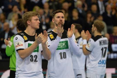 Handball, Herren, Weltmeisterschaft 2019 in Deutschland und Dänemark, 2. Halbfinale, Deutschland - Norwegen, Enttäuschung nach Abpfiff, Franz Semper (Nr. 32, Deutschland), Fabian Wiede (Nr. 10, Deutschland), 25.01.19, Copyright: xMichaelxHundtx xMatthiasxKochx