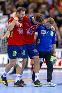 Magnus Rod (Nr. 77, Norwegen) muss verletzt raus. Deutschland vs. Norwegen, Halbfinale, Handball, IHF Handball Weltmeisterschaft, 25.01.19 Hamburg Hamburg Germany Barclaycard-Arena Copyright: xAgentur54Gradx xFelixxKoenigx