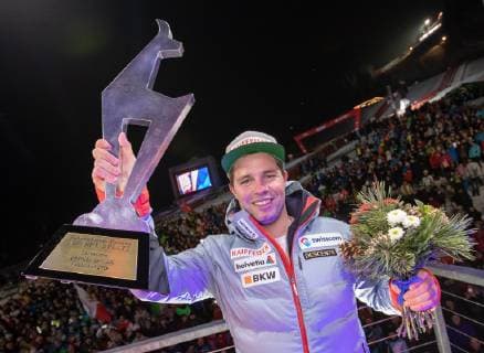 25.01.2019, Streif, Kitzbuehel, AUT, FIS Weltcup Ski Alpin, Abfahrt, Herren, Siegerehrung, im Bild Beat Feuz (SUI, 2. Platz) second placed Beat Feuz of Switzerland during the winner Ceremony for the men s Downhill of FIS Ski Alpine World Cup at the Streif in Kitzbuehel, Austria on 2019 01 25. Kitzbuehel