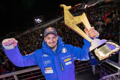 25.01.2019, Streif, Kitzbuehel, AUT, FIS Weltcup Ski Alpin, Abfahrt, Herren, Siegerehrung, im Bild Dominik Paris (ITA, 1. Platz) race winner Dominik Paris of Italy during the winner Ceremony for the men s Downhill of FIS Ski Alpine World Cup at the Streif in Kitzbuehel, Austria on 2019 01 25. Kitzbuehel