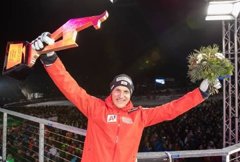25.01.2019, Streif, Kitzbuehel, AUT, FIS Weltcup Ski Alpin, Abfahrt, Herren, Siegerehrung, im Bild Otmar Striedinger (AUT, 3. Platz) third placed Otmar Striedinger of Austria during the winner Ceremony for the men s Downhill of FIS Ski Alpine World Cup at the Streif in Kitzbuehel, Austria on 2019 01 25. Kitzbuehel