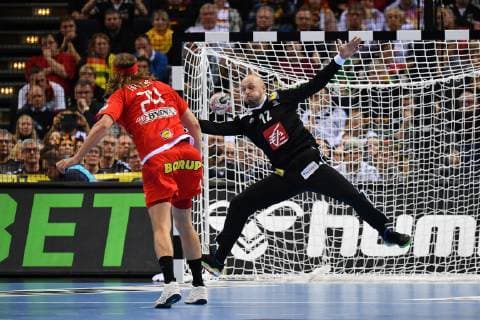 (190126) -- HAMBURG, Jan. 26, 2019 -- Mikkel Hansen (L) of Denmark shoots during the IHF Men s Handball World Championship WM Weltmeisterschaft semifinals between Denmark and France in Hamburg, Germany, on Jan. 25, 2019. Denmark won 38-30. ) (SP)GERMANY-HAMBURG-MEN S HANDBALL-WORLD CHAMPIONSHIP-SEMIFINAL UlrichxHufnagel 