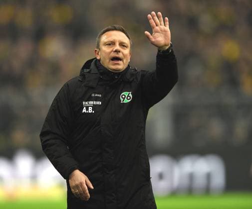Borussia Dortmund - Hannover 96 26.01.2019. Trainer Andre Breitenreiter (Han96). DFL REGULATIONS PROHIBIT ANY USE OF PHOTOGRAPHS AS IMAGE SEQUENCES AND OR QUASI-VIDEO