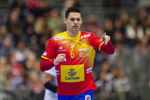 Angel Fernandez Perez (6) of Spain during the men s IHF Handball World Championship WM Weltmeisterschaft placement match 7-8 between Spain and Egypt in Herning, Denmark, Saturday, Jan. 26, 2019.. , Herning Denmark Copyright: BoxAmstrup BoxAmstrupx COP105 spdk20190126-193941-L