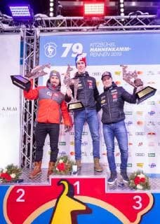 Sport Bilder des Tages AUT, FIS Weltcup Ski Alpin, Kitzbühel 26.01.2019, Streif, Kitzbühel, AUT, FIS Weltcup Ski Alpin, Slalom, Herren, Siegerehrung, im Bild v.l. Marcel Hirscher (AUT, 2. Platz), Clement Noel (FRA, 1. Platz), Alexis Pinturault (FRA, 3. Platz) f.l. second placed Marcel Hirscher of Austria winner Clement Noel of France third placed Alexis Pinturault of France during the winner Ceremony for the men s Slalom of FIS Ski Alpine World Cup at the Streif in Kitzbühel, Austria on 2019 01 26. Kitzbuehel Tirol Oesterreich Streif
