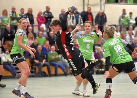 Nadja Bolze (Zwickau, mitte) Handball 2. Liga Gedern Nidda vs. Zwickau Nidda Copyright: xEIBNER Lehmbergx EP_eer