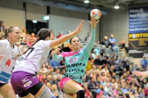 Julia Behnke (TusSies Metzingen 93) TusSies Metzingen, Handball, HBF Ligaspiel, EHF-Cup Gruppenphase , 26.01.2019, Foto:TBaur Eibner TusSies Metzingen vs. Herning-Ikast Handbold Metzingen Copyright: xEibner-Pressefoto Tobi_Baurx EP_TBR
