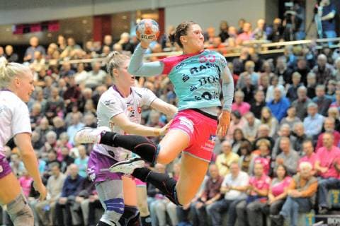 Julia Behnke (TusSies Metzingen 93) TusSies Metzingen, Handball, HBF Ligaspiel, EHF-Cup Gruppenphase , 26.01.2019, Foto:TBaur Eibner TusSies Metzingen vs. Herning-Ikast Handbold Metzingen Copyright: xEibner-Pressefoto Tobi_Baurx EP_TBR