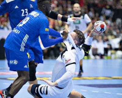 Luc Abalo of France against Jannik Kohlbacher of Germany during the men s IHF Handball World Championship WM Weltmeisterschaft bronze medal match between Germany and France in Herning, Denmark, Sunday, Jan. 27, 2019.. , Herning Jylland Denmark Copyright: HenningxBagger HenningxBaggerx COP101 spdk20190127-153917-L