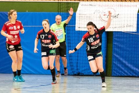 Lea Neubrander (SG H2Ku Herrenberg Kuties 18), SG H2Ku Herrenberg Kuties vs. HL Buchholz 08-Rosengarten Luchse, Handball, 2.Bundesliga, Frauen, HBF, Saison 18 19, 27.01.2019, SG H2Ku Herrenberg Kuties vs. HL Buchholz 08-Rosengarten Luchse, Handball, 2.Bundesliga, Frauen, HBF, Saison 18 19, 27.01.2019 Herrenberg Copyright: xEibner-Pressefoto WolfgangxFrankx SGH