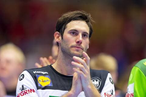 Uwe Gensheimer (Nr. 3, Deutschland) ist niedergeschlagen deprimiert enttaeuscht. Deutschland vs. Frankreich, Spiel um Platz 3, Handball, IHF Handball Weltmeisterschaft, 27.01.19 Herning Daenemark Jyske Bank Boxen Copyright: xAgentur54Gradx xFelixxKoenigx