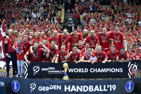 The danish team with the trophy and gold medal after the men s IHF Handball World Championship WM Weltmeisterschaft gold medal match between Denmark and Norway in Herning, Denmark, Sunday, Jan. 27, 2019.. , Herning Jylland Denmark Copyright: HenningxBagger HenningxBaggerx COP102 spdk20190127-200006-L