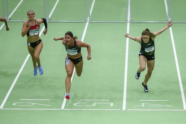 Sport Themen der Woche KW04 PSD Indoor Meeting Dortmund, 27.01.2019 Zieleinlauf: vorne Pamela Dutkiewicz (TV Wattenscheid 01), links Louisa Grauvogel (TSV Bayer 04 Leverkusen), rechts Elvira Herman (BLR) ; PSD Indoor Meeting Dortmund am 27.01.2019 in der Helmut-Koernig-Halle in Dortmund (Nordrhein-Westfalen). *** PSD Indoor Meeting Dortmund 27 01 2019 Finish in front Pamela Dutkiewicz TV Wattenscheid 01 left Louisa Grauvogel TSV Bayer 04 Leverkusen right Elvira Herman BLR PSD Indoor Meeting Dortmund on 27 01 2019 in the Helmut Koernig Halle in Dortmund Nordrhein Westfalen xakx
