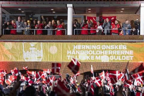 Handball WM, Dänemark feiert die Weltmeister in Herning The danish team is celebrated at Herning Kongrescenter after the men s IHF Handball World Championship WM Weltmeisterschaft final match between Norway and Denmark in Herning, Denmark on Sunday, Jan. 27, 2019. , Herning Denmark Copyright: BoxAmstrup BoxAmstrupx COP110 spdk20190127-231425-L
