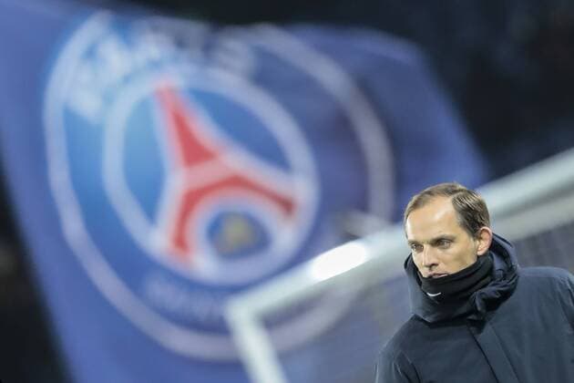 Thomas Tuchel - Stationen als Trainer, Paris Saint-Germain 2018 - 2020 Thomas TUCHEL (PSG), regard lointain inteerogateur en fin de match avec la pespective de se priver de Neymar da Silva Santos Junior - Neymar Jr (PSG) pour la rencontre contre Manchester United ManU en Champions League FOOTBALL : PSG v STRASBOURG - 16e de Finale Coupe de France - 23 01 2019 StephaneAllaman Panoramic 