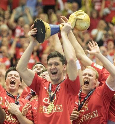 Siegerehrung Jubel Torwart Niklas LANDIN (DEN) mit dem Pokal, Finale, Norwegen (NOR) - Daenemark (DEN) 22:3, am 27.01.2019 in Herning Daenemark Handball Weltmeisterschaft 2019, vom 10.01. - 27.01.2019 in Deutschland Daenemark.